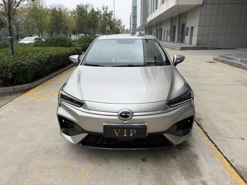 济宁24年传祺埃安S1