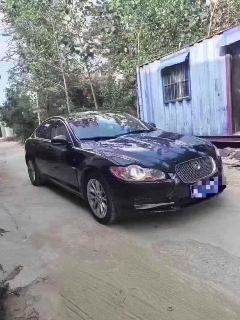 菏泽10年捷豹XF2