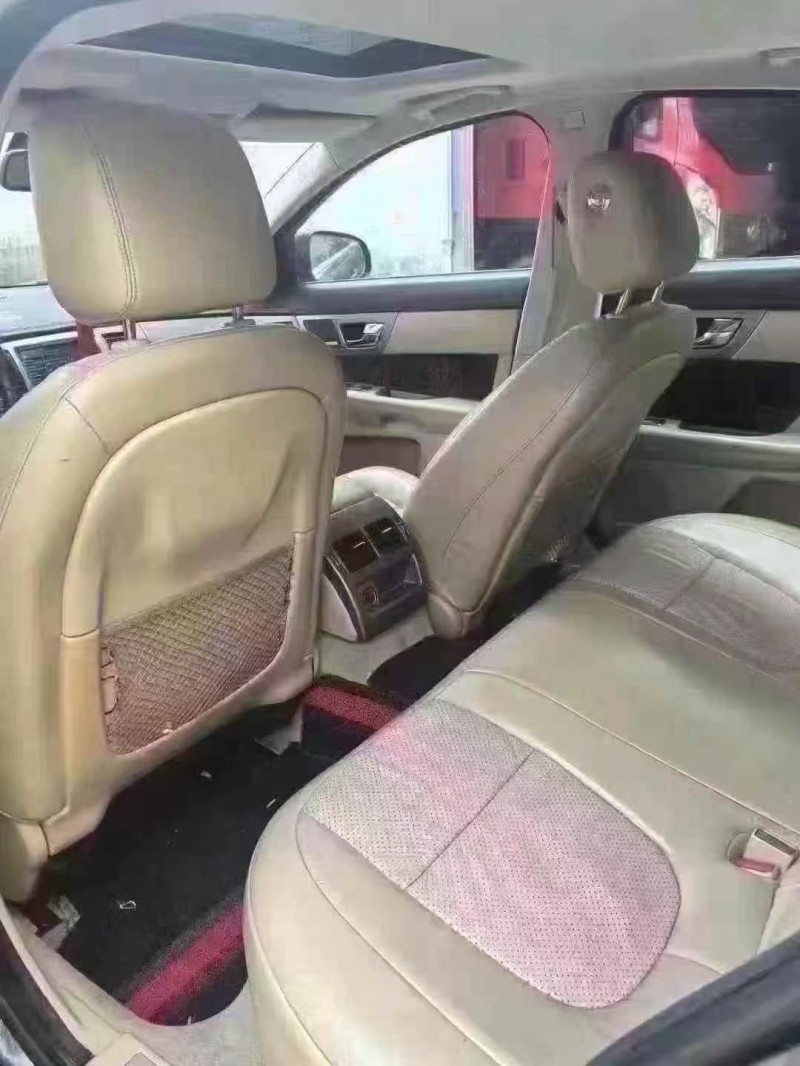 菏泽10年捷豹XF4