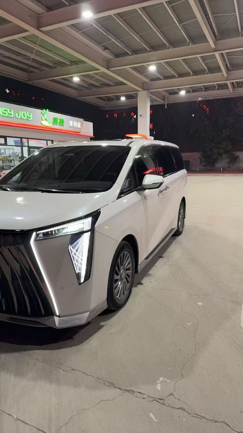 菏泽23年传祺M82