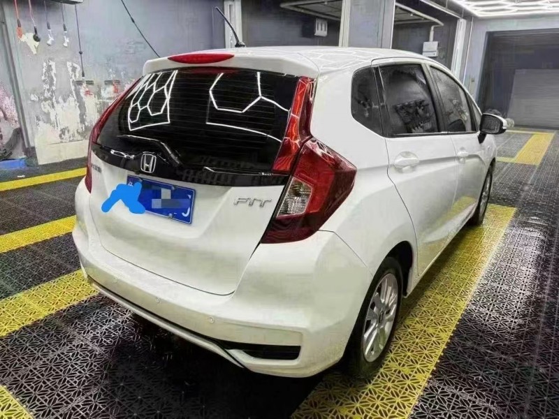 菏泽20年本田飞度9