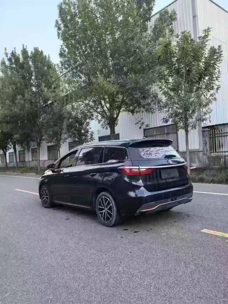 菏泽18年比亚迪宋8