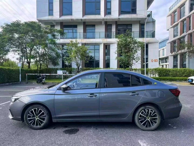 广州22年荣威i54