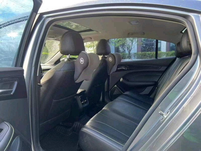 广州22年荣威i59