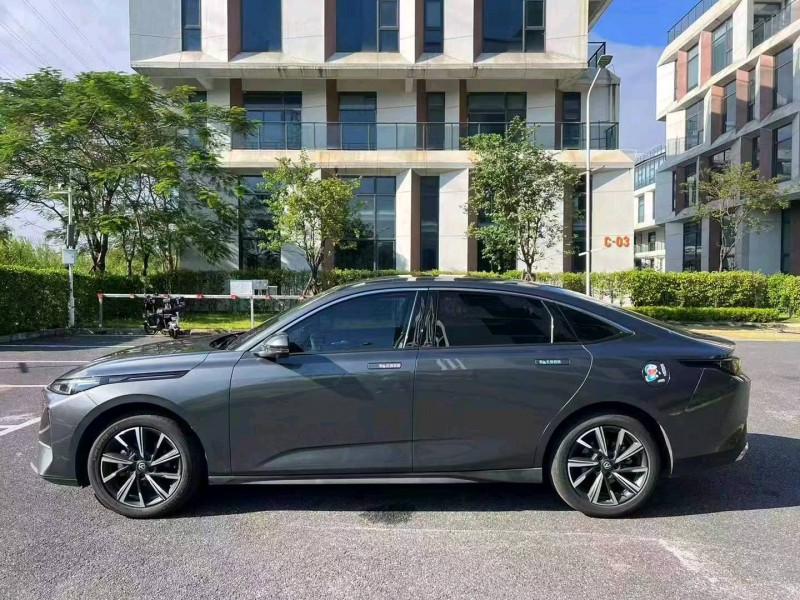 广州25年长安汽车逸动4