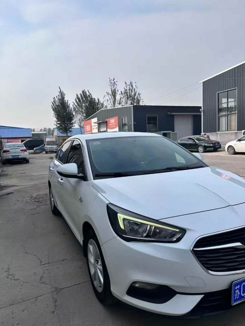 菏泽19年别克凯越3