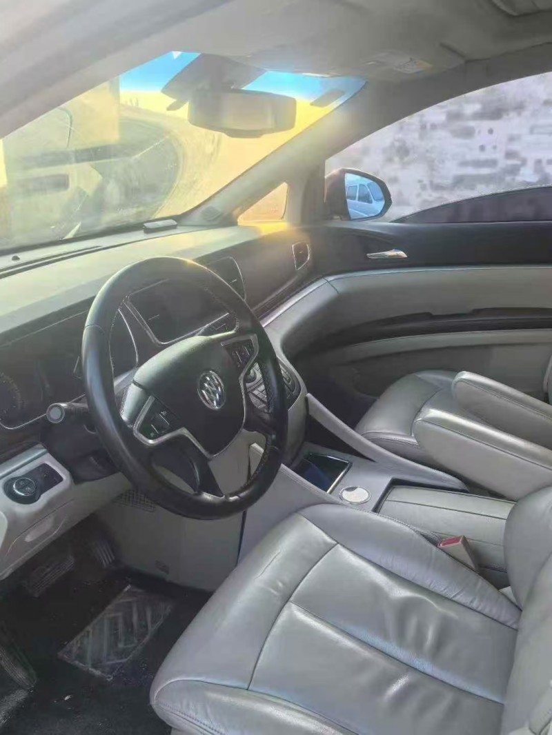 菏泽16年别克GL83