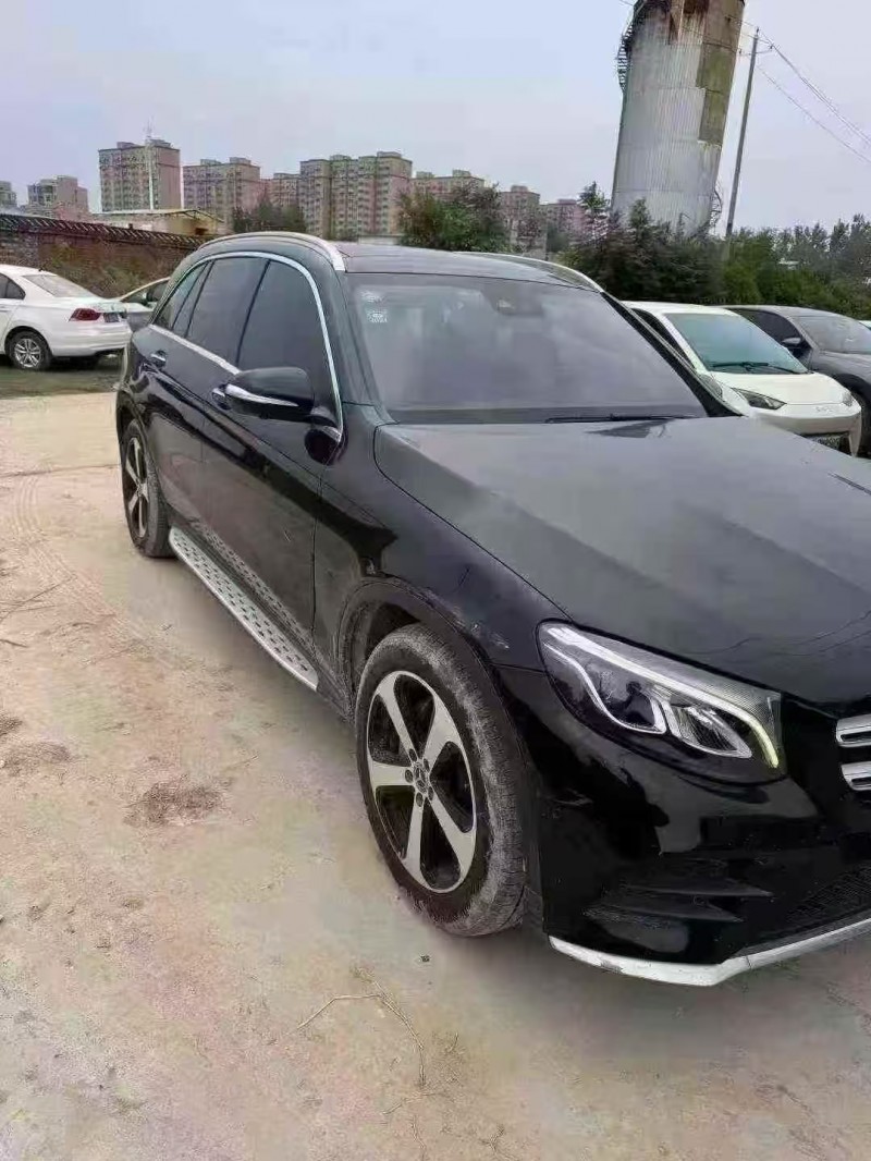 菏泽19年奔驰GLC2