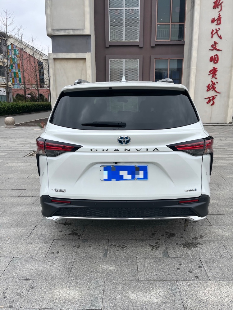 宿州23年丰田格瑞维亚3