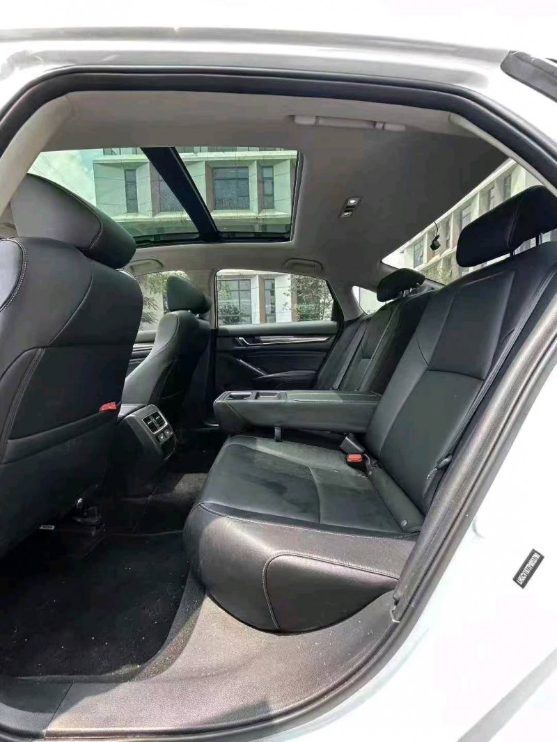 广州22年本田雅阁6