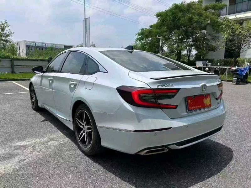 广州22年本田雅阁9
