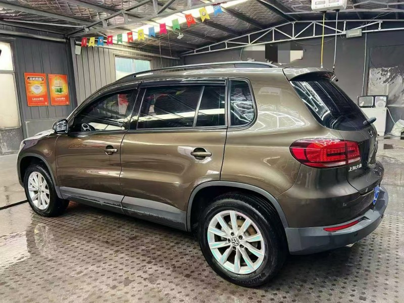 潍坊16年大众途观7