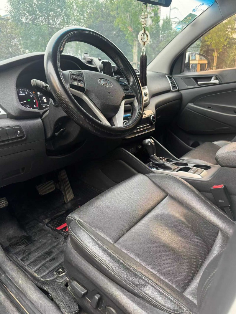 枣庄18年现代途胜5