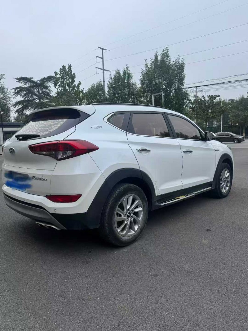 枣庄18年现代途胜7