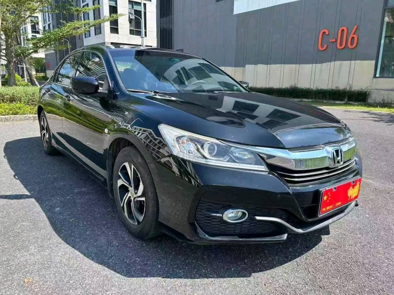 广州18年本田雅阁2