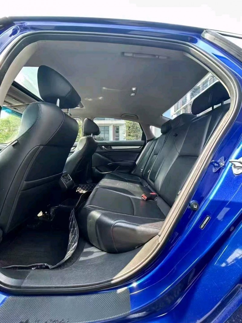 广州18年本田雅阁6