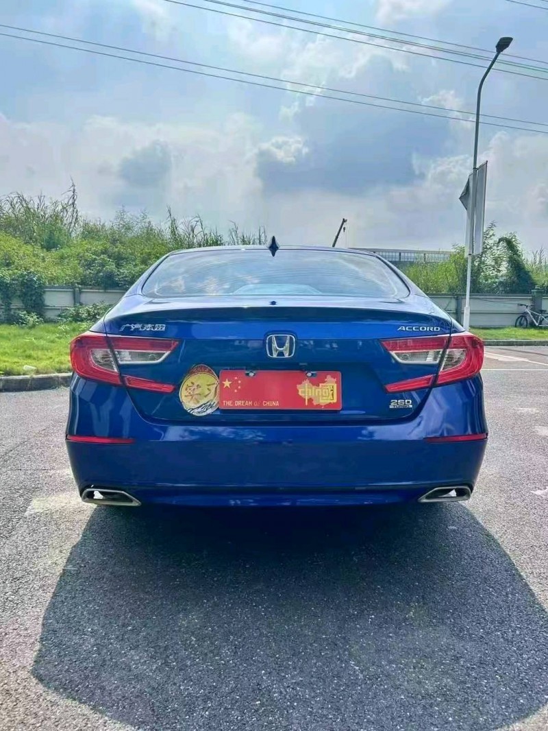 广州18年本田雅阁7