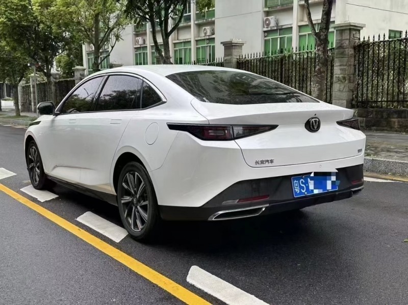 广州24年长安汽车逸动7