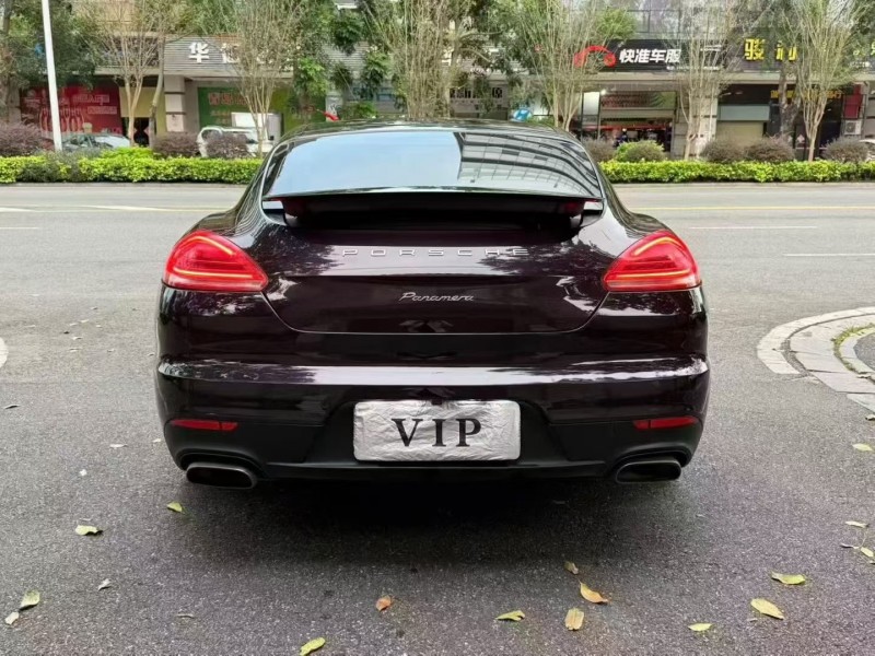 肇庆15年保时捷帕拉梅拉9