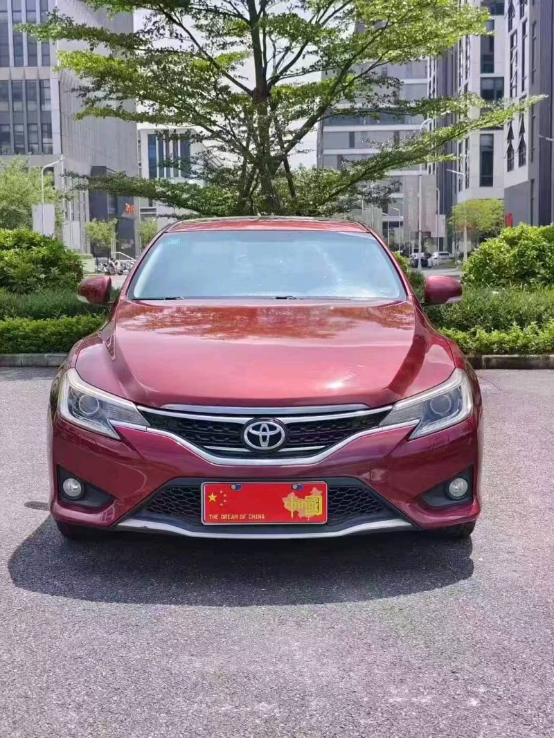 广州17年丰田锐志1