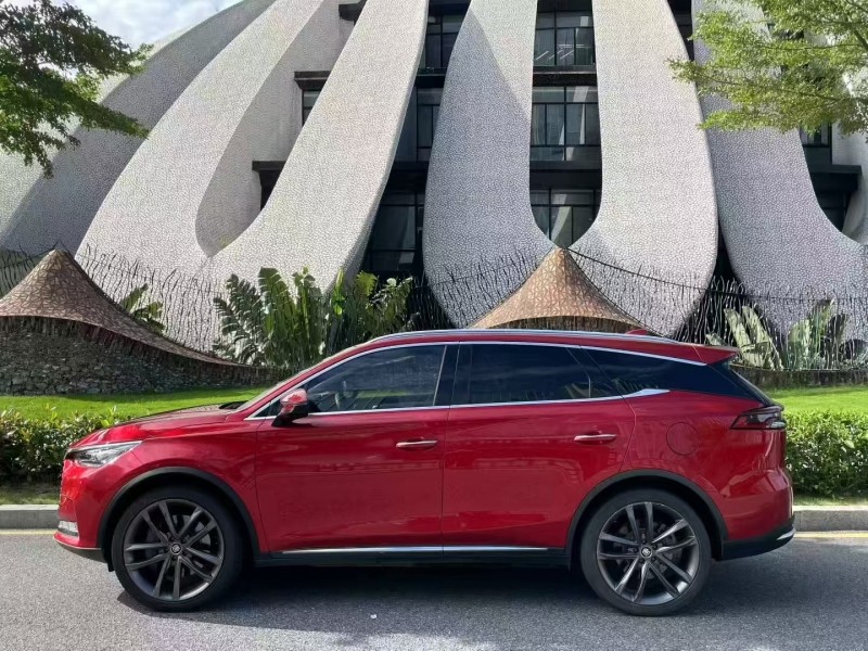 深圳19年比亚迪唐8