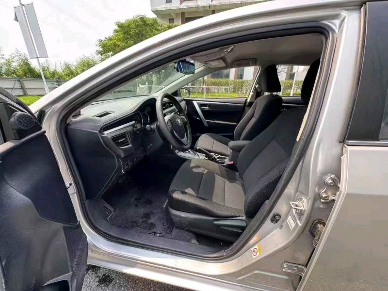 广州17年丰田卡罗拉5