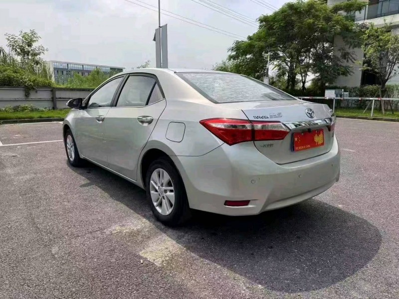 广州17年丰田卡罗拉9