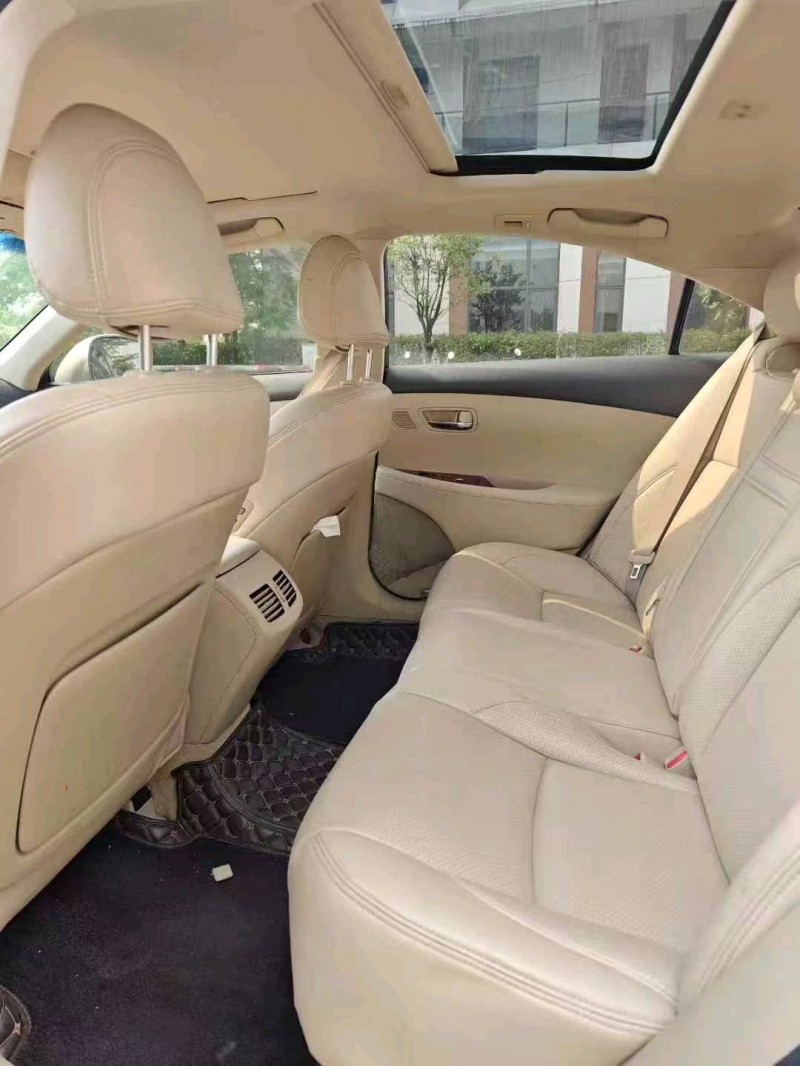 广州09年雷克萨斯ES6