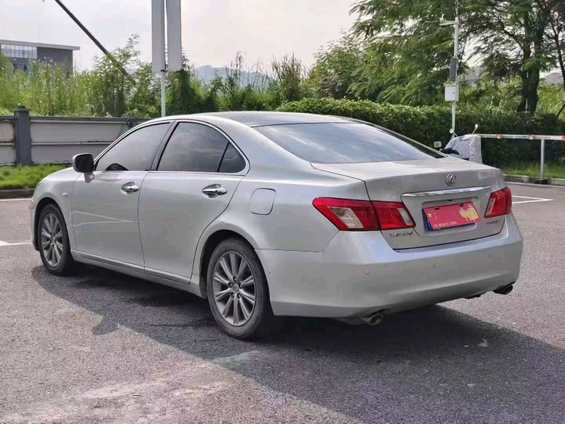 广州09年雷克萨斯ES9