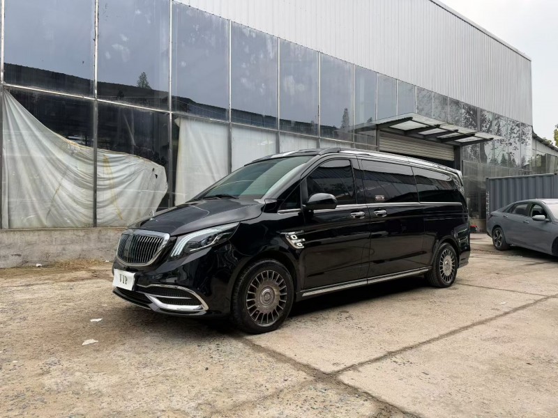 徐州24年奔驰威霆2