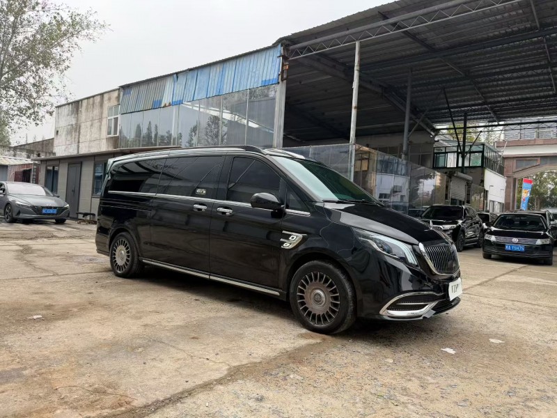 徐州24年奔驰威霆3