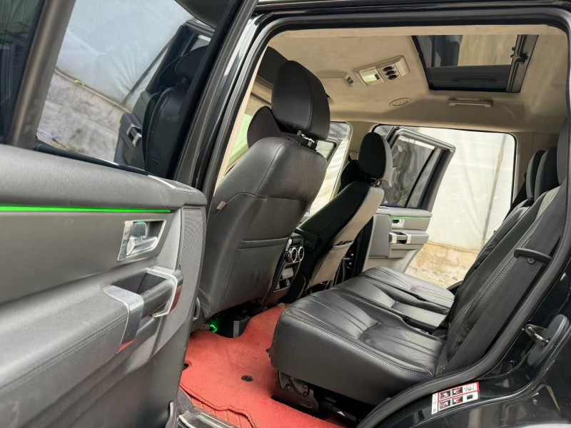 徐州17年路虎发现8