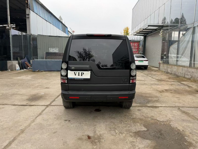 徐州17年路虎发现9