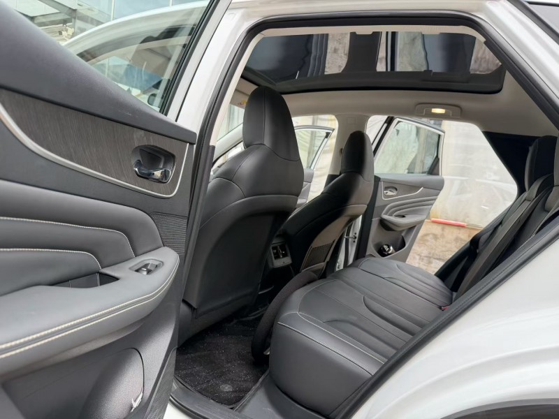 徐州25年启辰大V8