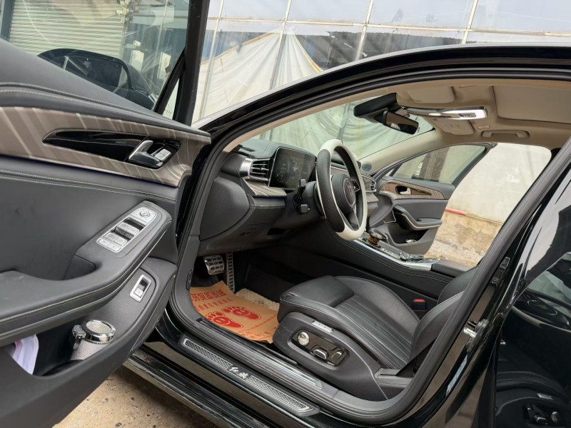 徐州24年红旗H94