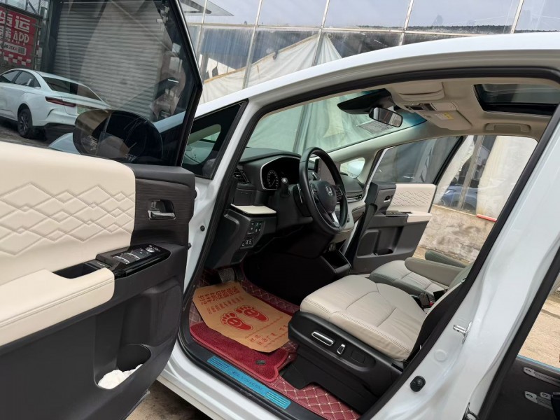 徐州24年本田艾力绅4