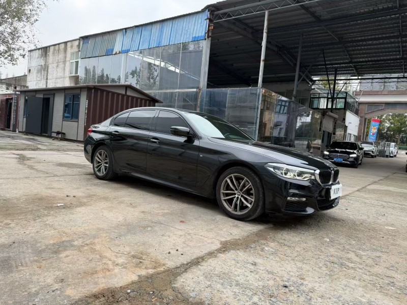 徐州18年宝马5系3