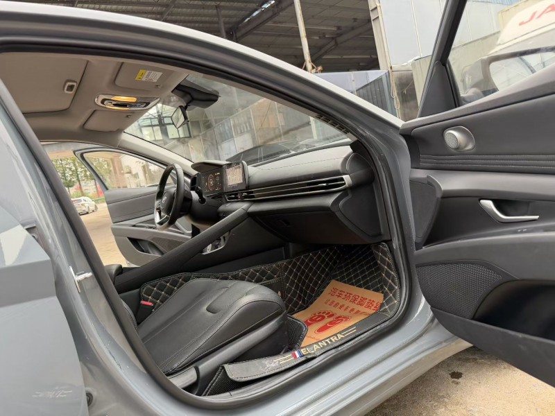 徐州21年现代伊兰特6