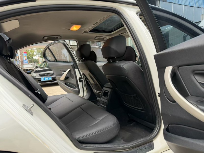 徐州13年宝马3系7