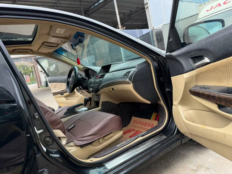 徐州10年本田雅阁6