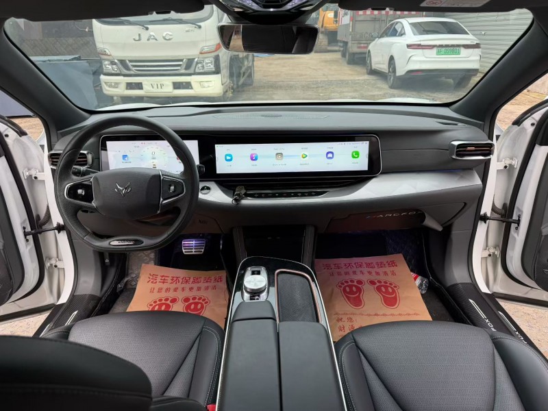 徐州22年极狐汽车阿尔法5