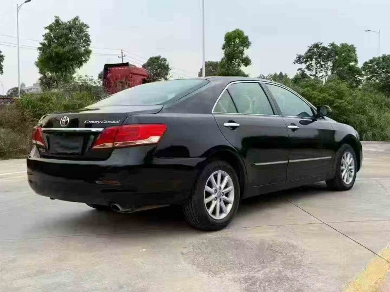 常德14年丰田凯美瑞7