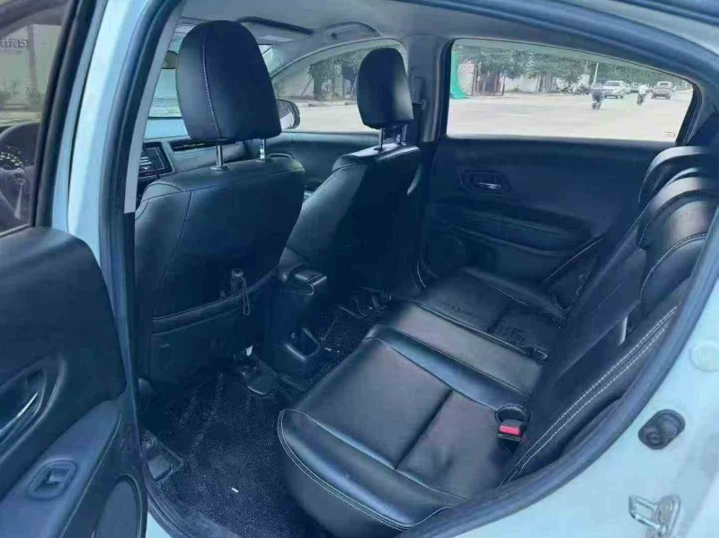 湛江16年本田缤智6