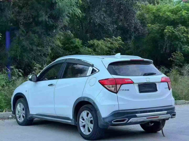 湛江16年本田缤智7