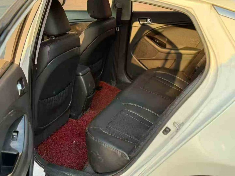 台州13年起亚K56