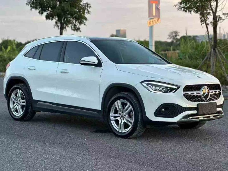 深圳23年奔驰GLA2