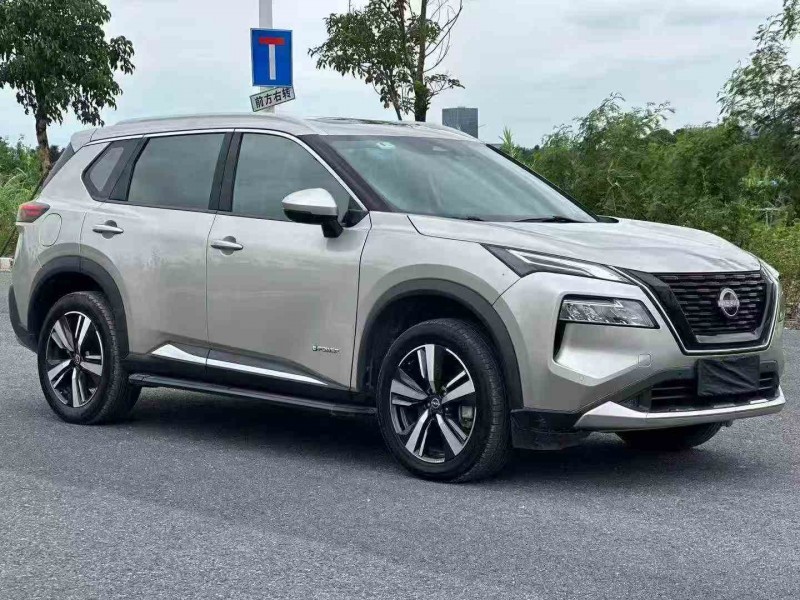 汕头23年日产奇骏2