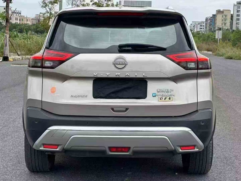 汕头23年日产奇骏9