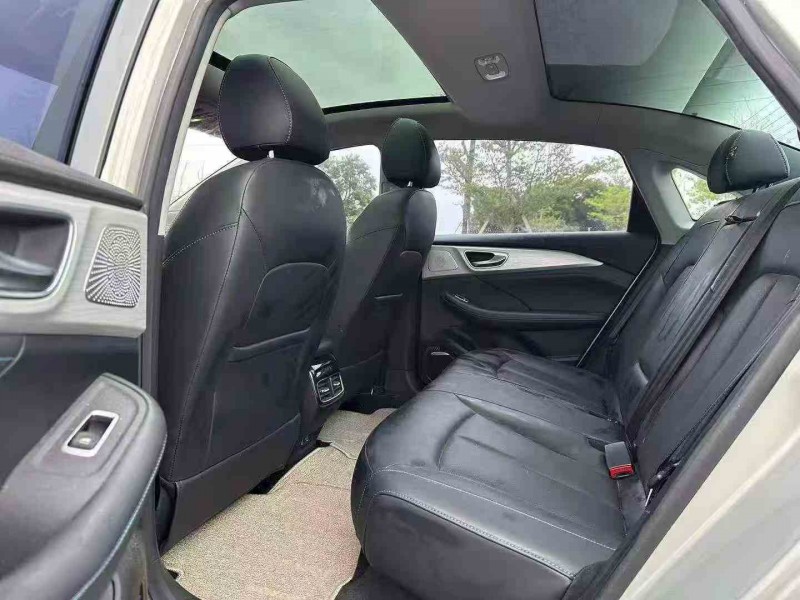 茂名22年上汽集团飞凡ER66