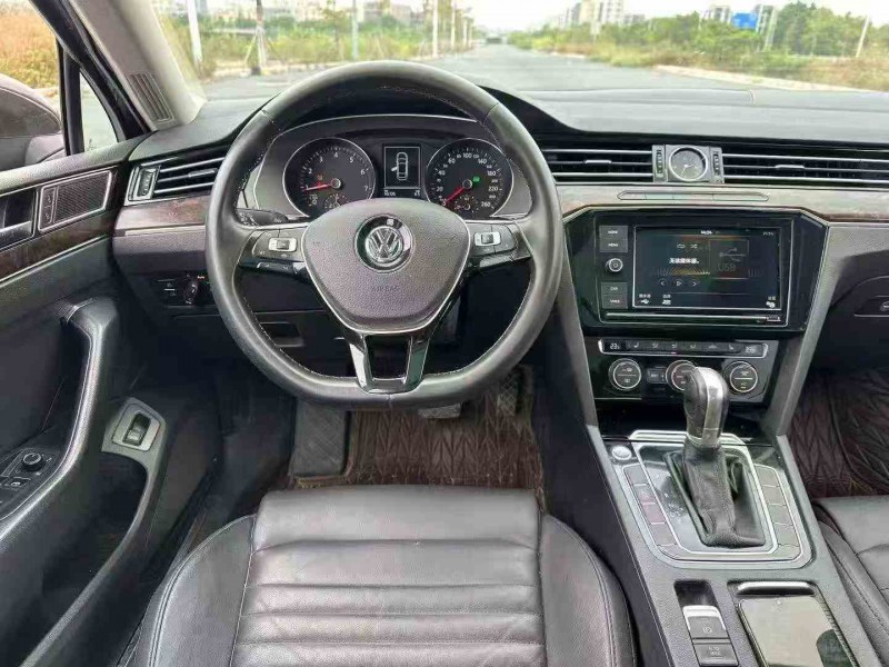 珠海19年大众迈腾5